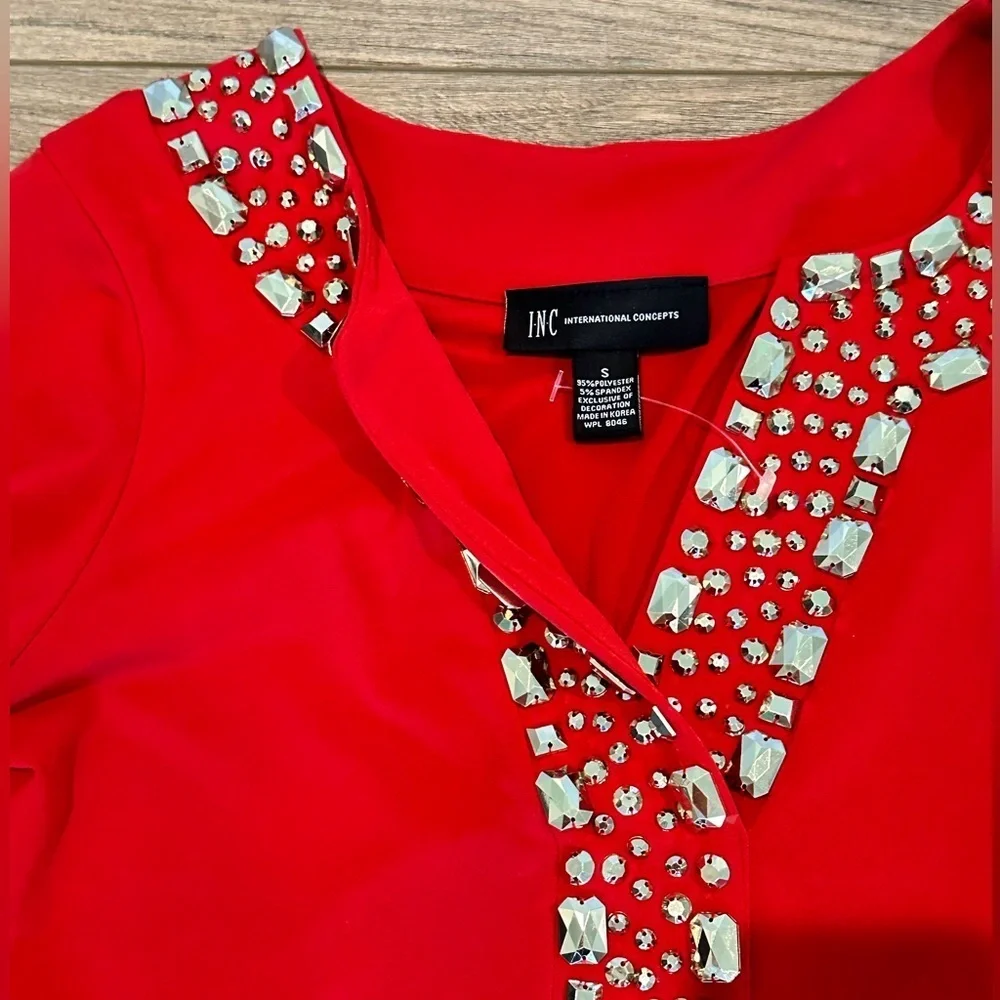 NWOT INC Red Beaded 3/4 Sleeve Tunic Small - Picture 3 of 6